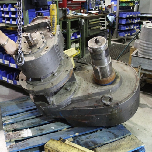 4 Factors To Consider Before Selecting A Right Angle Gear Motor