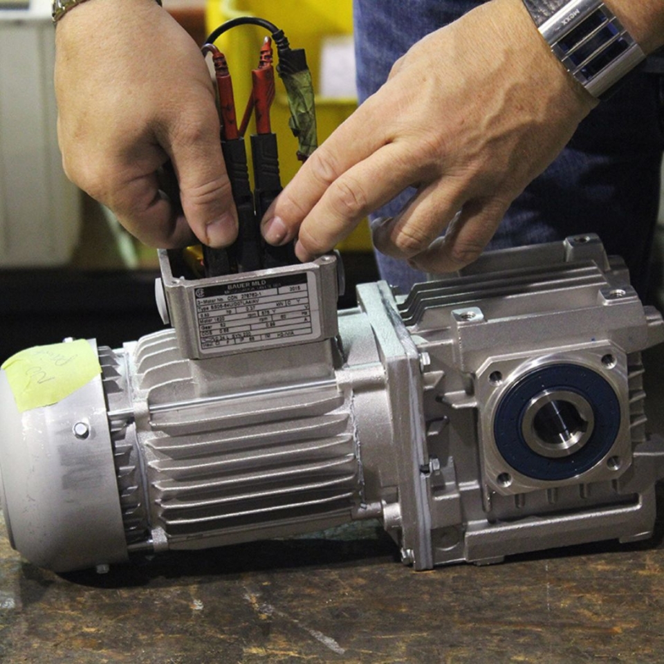 Role Of A Gear Motor Drive In Electric Motor Applications